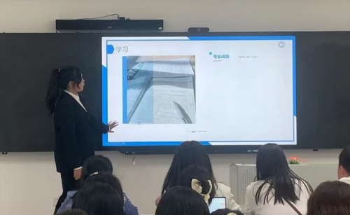 經(jīng)管系開展2022年度“中國(guó)大學(xué)生自強(qiáng)之星”評(píng)選答辯